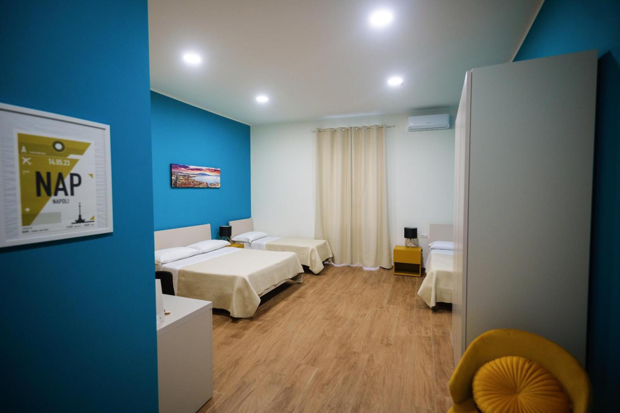 Terminal 1 Guest House Napels Buitenkant foto